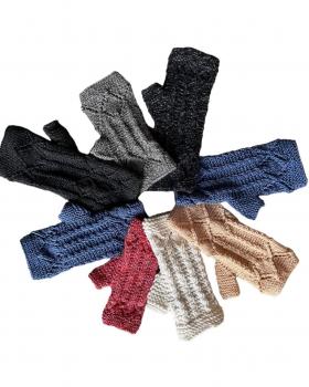 Strickanleitung Handstulpen *Zapfig*  by Klemmi-Style von Astrid Klemm