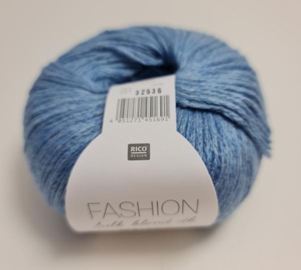 Rico Design Fashion Silk Blend dk 50g 210m Hellblau