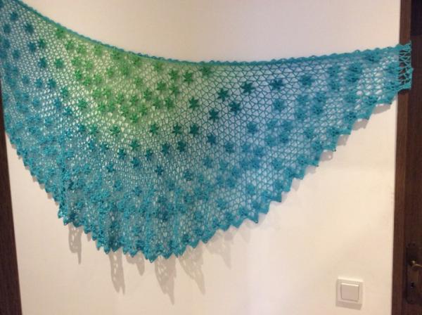 Anleitung Blossom 2 Blossom 2 / Blüte 2 „Das Poncho-Tuch“ von Astrid Klemm